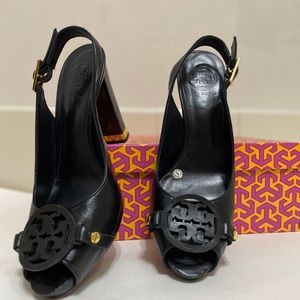 Tory Burch Pump